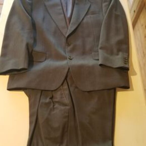 Britanny for Moore's Mens 42 S blazer jacket and Pant Suit - Picture 3 of 8